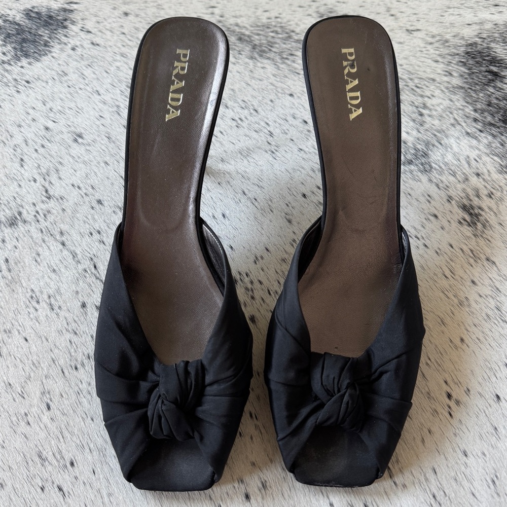 Prada - Silk Bow Mules - Sz 41 - Picture 2 of 4